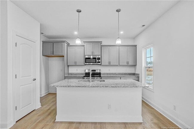 Photo - 4 Bedroom 2.5 Bathroom