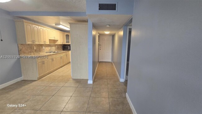 10090 NW 80th Ct Unit 1406