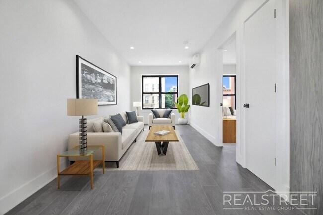 Photo - Brand New Spacious 1 BR in Crown Heights Unidad 3B
