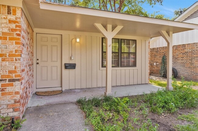 Photo - 1410 Spillers Ln