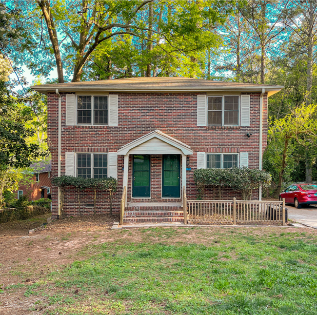 Front of Property - 5175 poplar springs rd Townhome