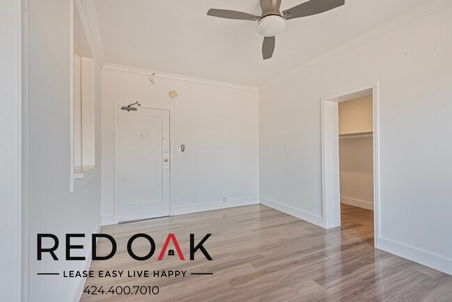 Photo - Sun-Drenched Studio with Stainless Steel A... Unit 210