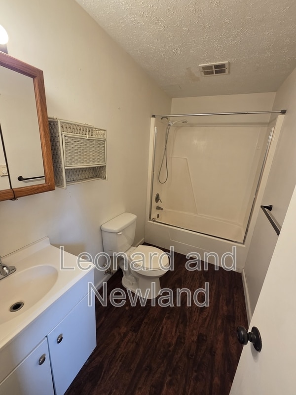 Photo - 2662 Boggs Rd