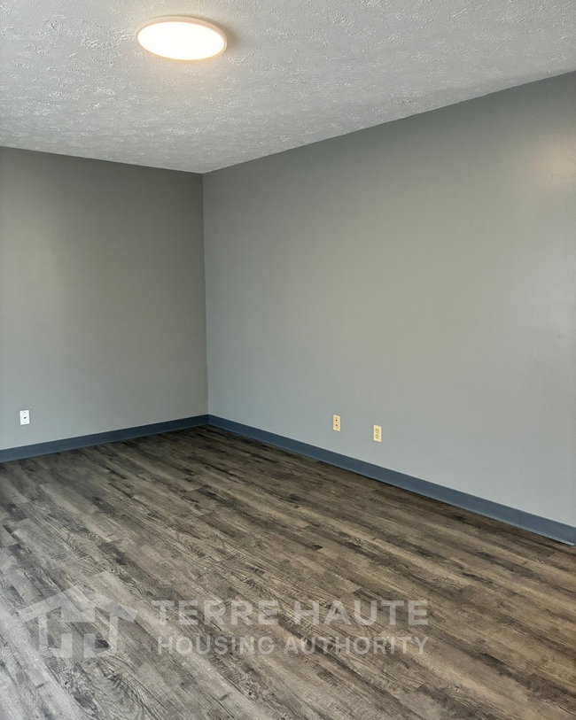 Photo - 2121 Liberty Ave