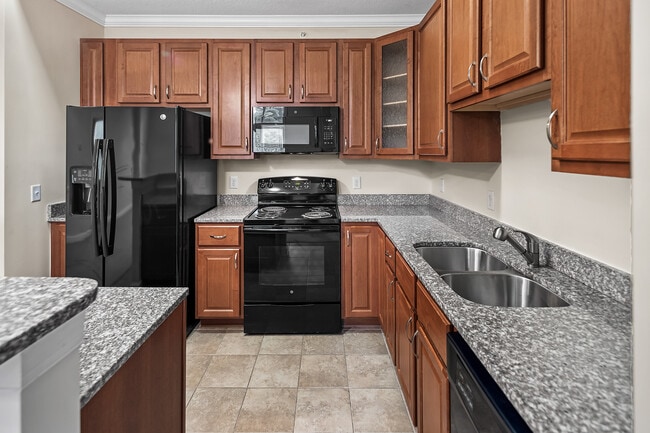 Photo - Ballantyne Commons Apartments