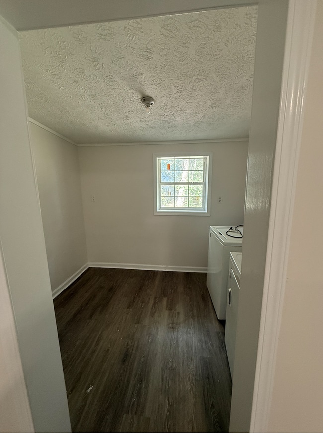 Photo - Newly Renovated!!!