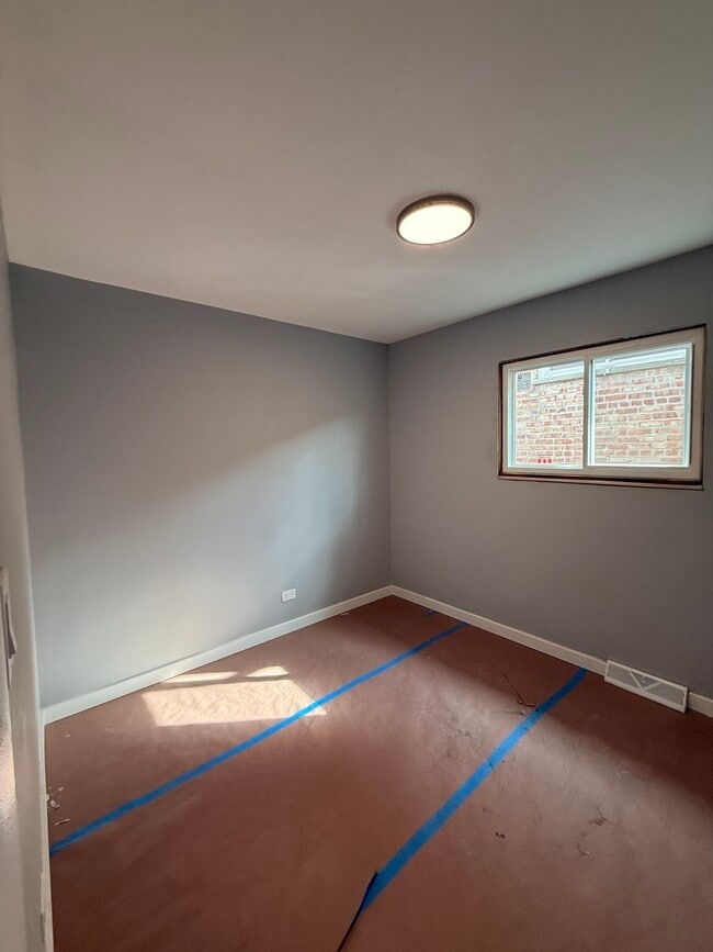 Photo - 7732 Lotus Ave