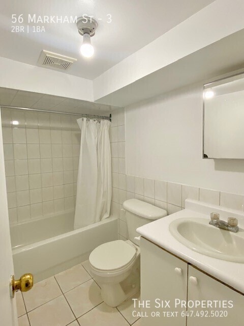 Photo - Two Bedroom Lower Level Apartment Near Queen West / Trinity Bellwoods Unité 3