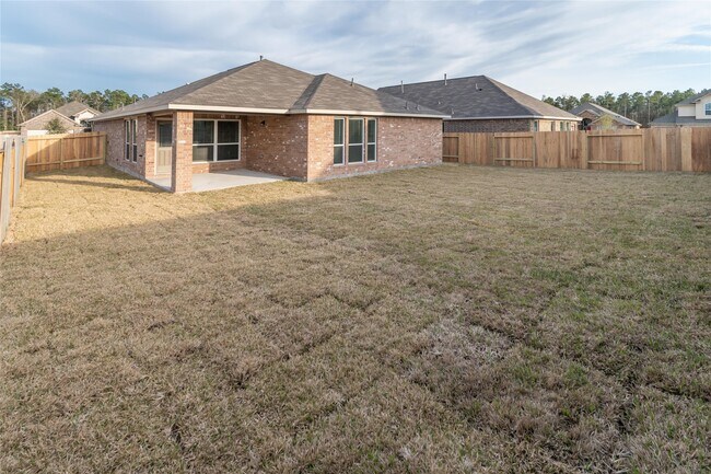 Photo - 21615 Tea Tree Olive Pl