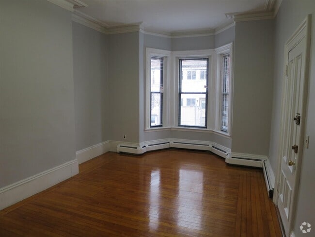 Building Photo - 57 Adams St Unit 1 Rental