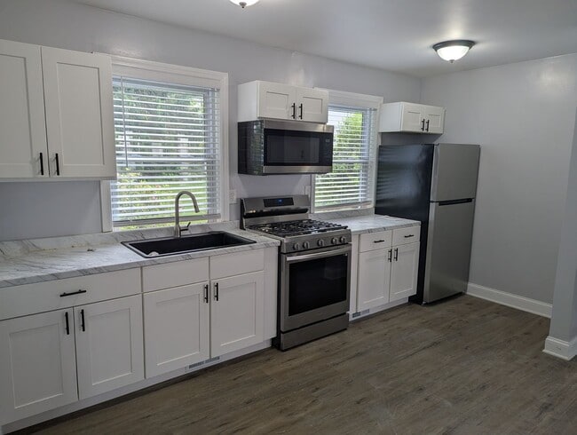 Photo - 104 S Parke St Unit 104 S. Parke St.