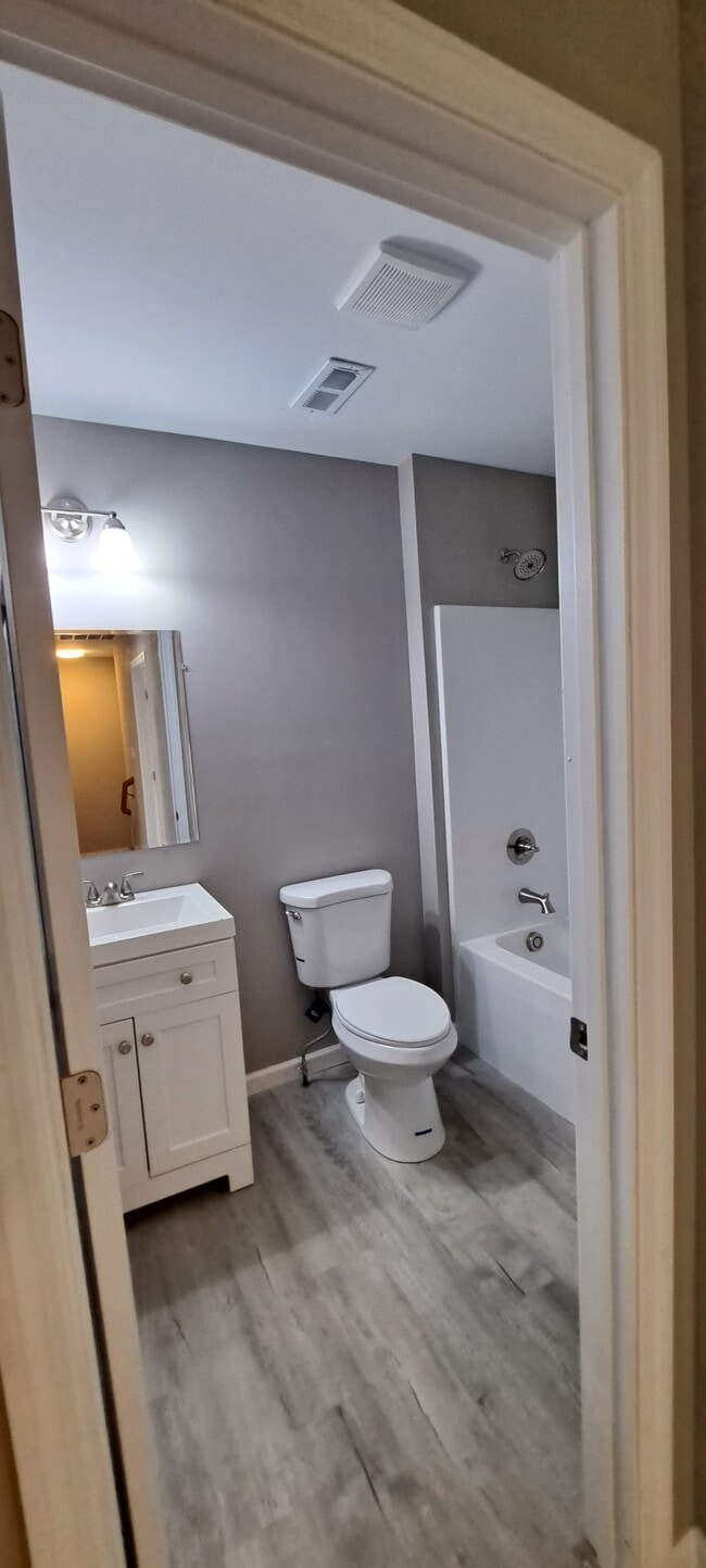 Photo - 9115 Cedarpark Ln NW