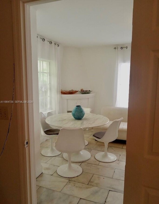 Photo - 1526 Pennsylvania Ave Unidad 9