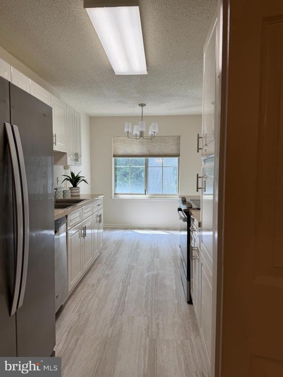 Building Photo - 14809 Pennfield Cir Unit 214