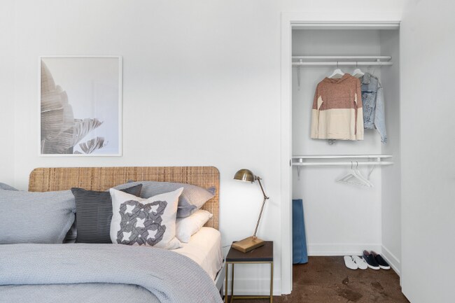 Photo - 1130 W Lawrence Ave Unit 710