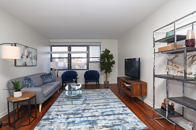 2BR, 1BA - Living Room