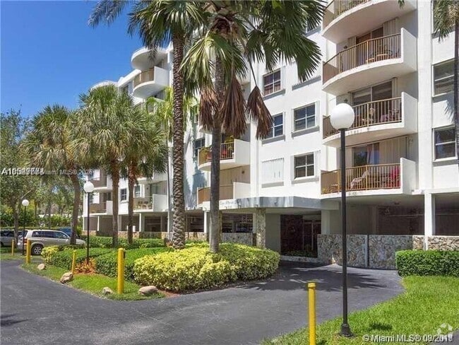 Building Photo - 210 Seaview Dr Unit 607 Rental