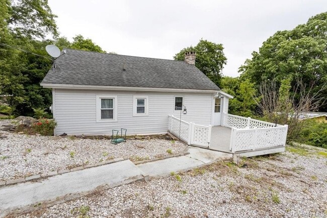 Photo - 15 Schuyler Rd