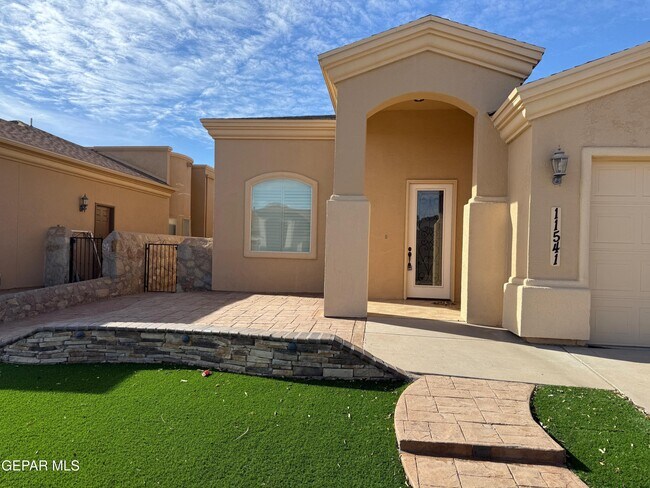 Photo - 11541 Porfirio Payan Dr