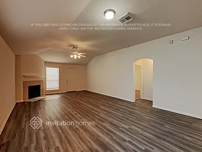 Photo - 2411 Cardinal Elm St