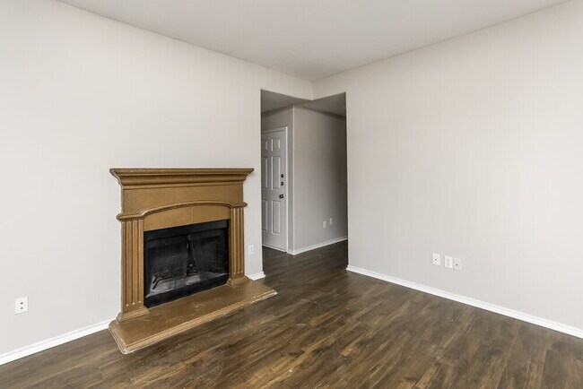 Photo - 516 Cleveland Dr