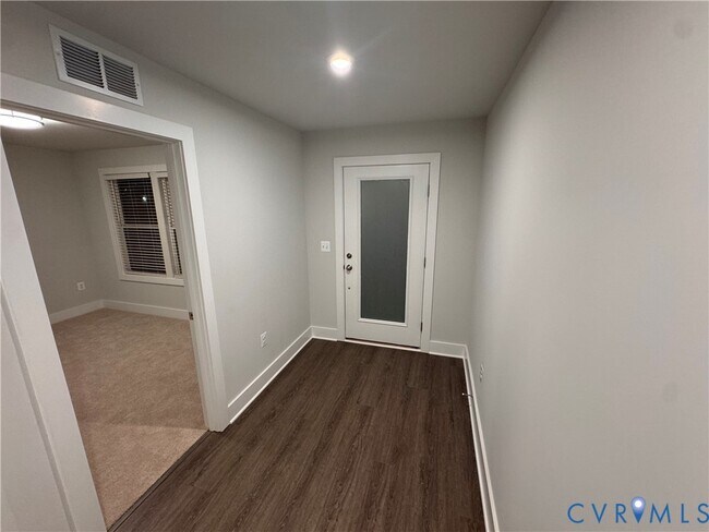 Photo - 542 Greybull Walk