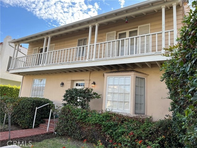 Photo - 425 S Palm Dr