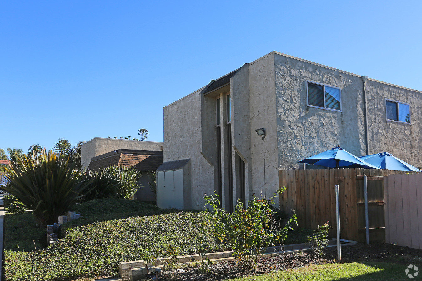 Cinnamon Apartments - Cinnamon Apartments