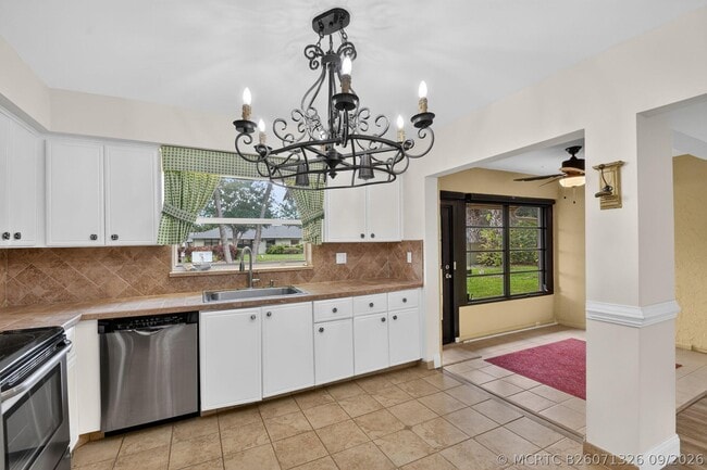 9930 Frangipani Tree Way