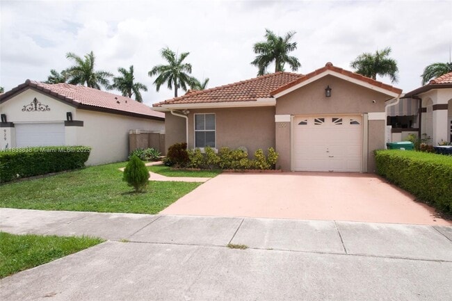 Photo - 921 NW 132nd Ave W House