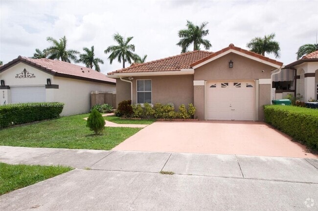 Building Photo - 921 NW 132nd Ave W Rental