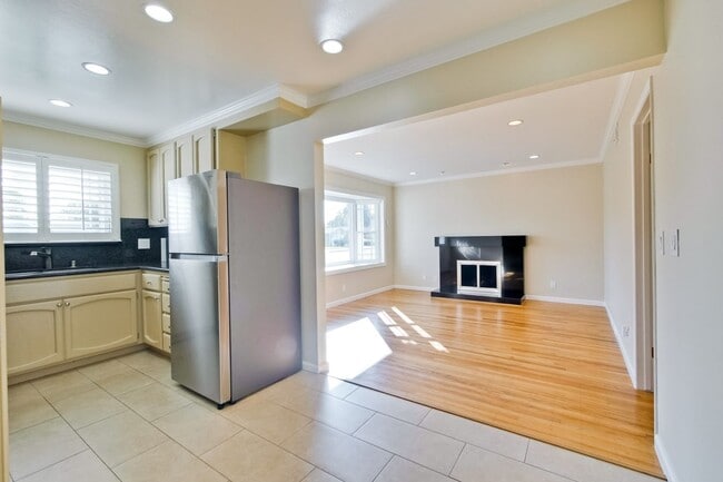 Photo - Stylish San Jose Home and Private Yard