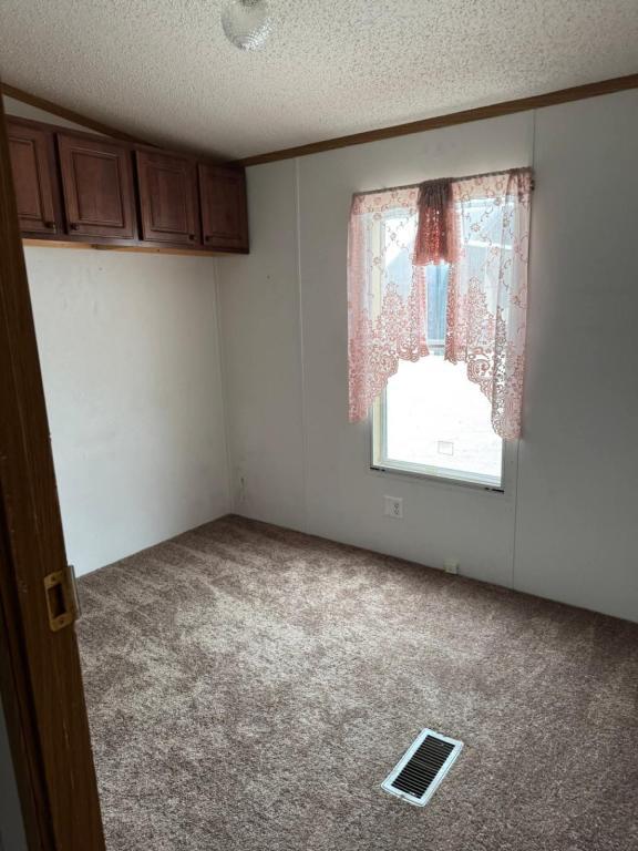 Photo - 78 S Amanda St