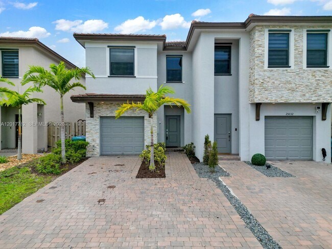 25036 SW 107th Ave