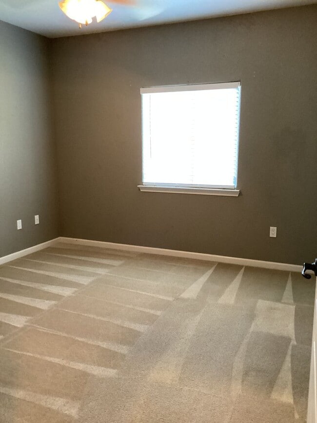 Photo - NOW AVAILABLE!! BEAUTIFUL GUSTINE HOME LOC...