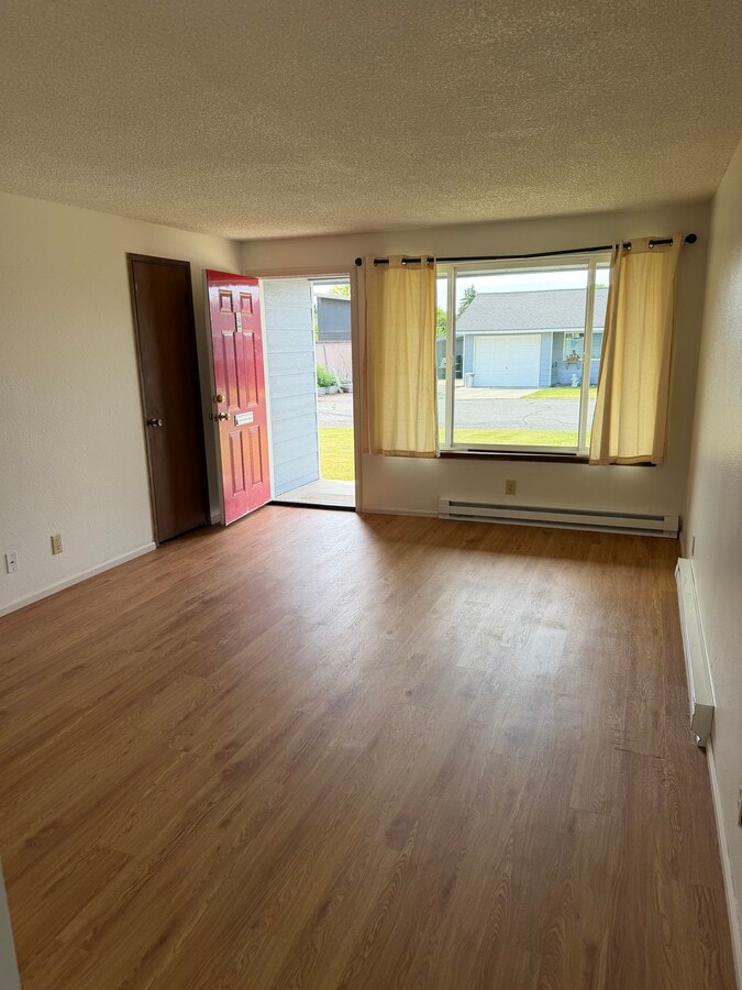 Photo - 1404 N Cora St Unit Cora