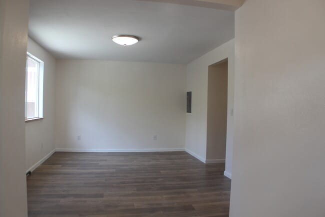 Living/Dining - 320 E Victor Cir Unit 318 single family home