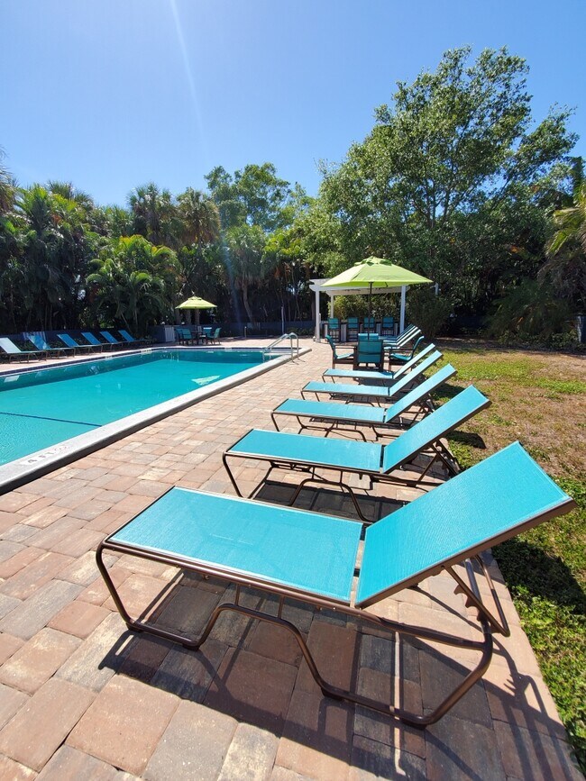 Arbor Oaks of Bradenton Apartments For Rent in Bradenton, FL