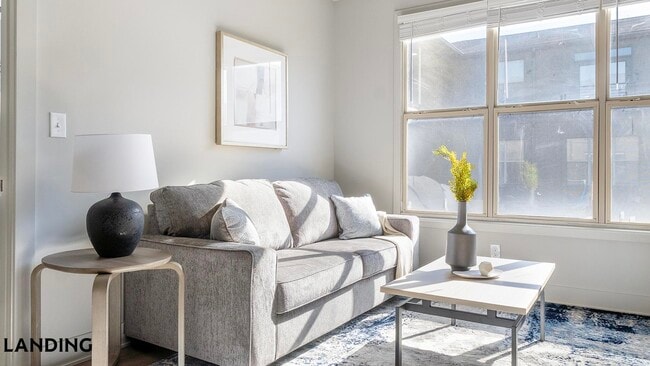 Photo - 49 Boulevard SE Unit C-426