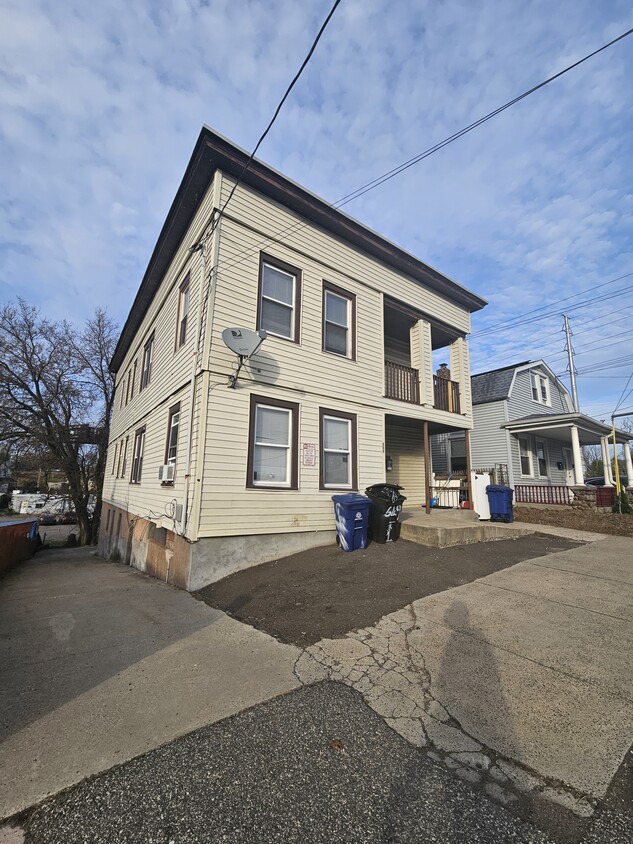 Photo - 649 First Ave (West Haven, CT)