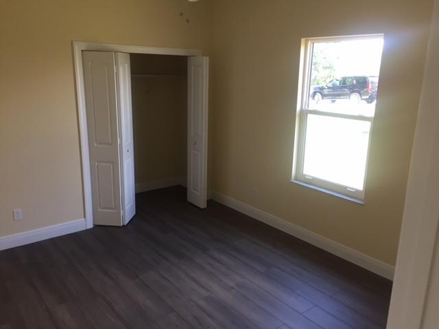 Photo - 4261 SW Walker St