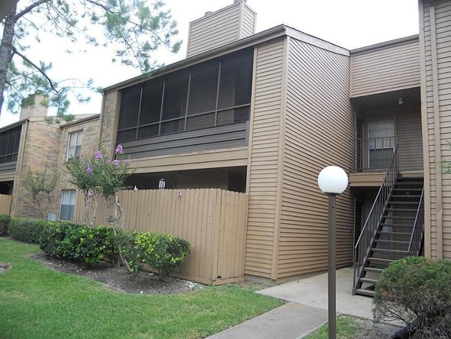 Photo - 10555 Turtlewood Ct Unit 2003