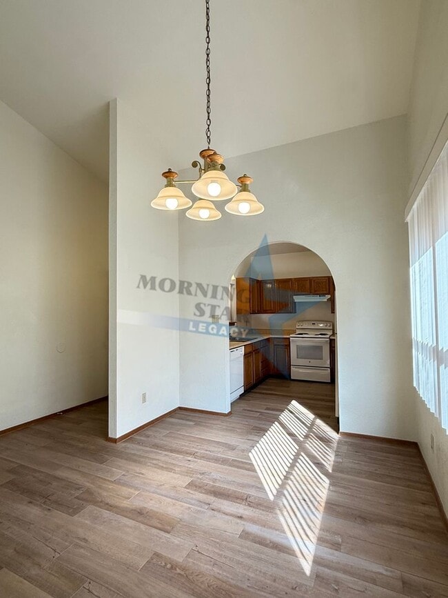 Photo - 3120 Missouri Ave