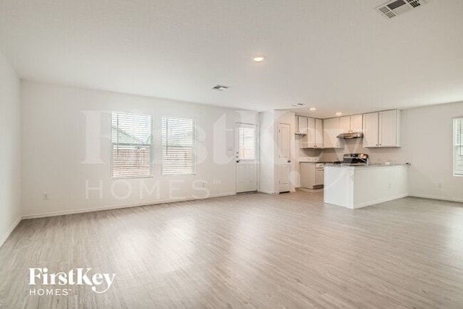Photo - 10615 McClintock Dr