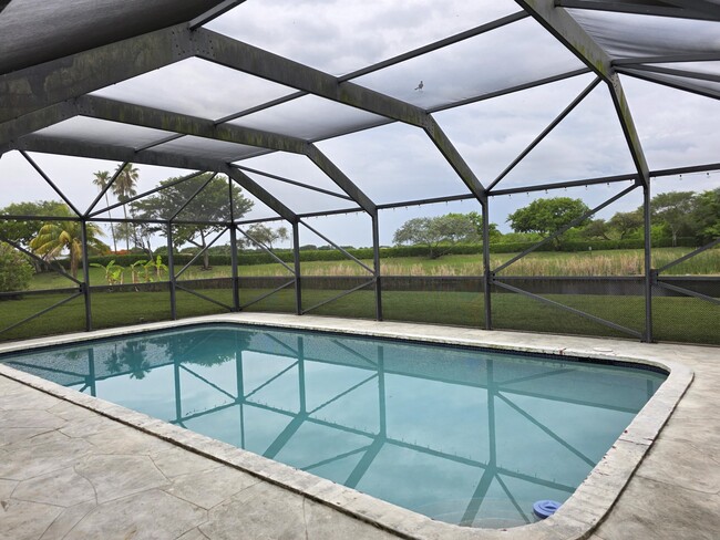 Photo - 11630 Island Lakes Ln