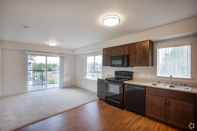 1BR Living/ Dining - VINTAGE AT MILL CREEK