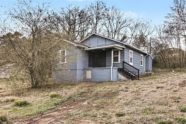 Photo - 3640 Wenonah Rd SW