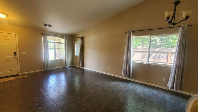 Photo - 2912 Mars Hill St