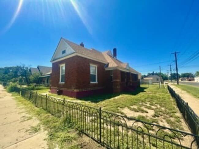 Photo - 1201 Pine St