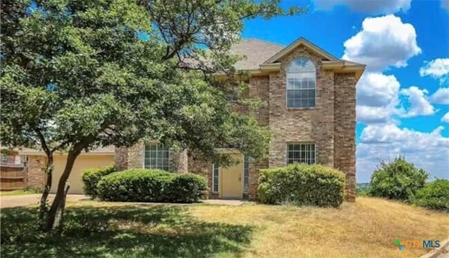 Photo - 1915 Sutton Pl